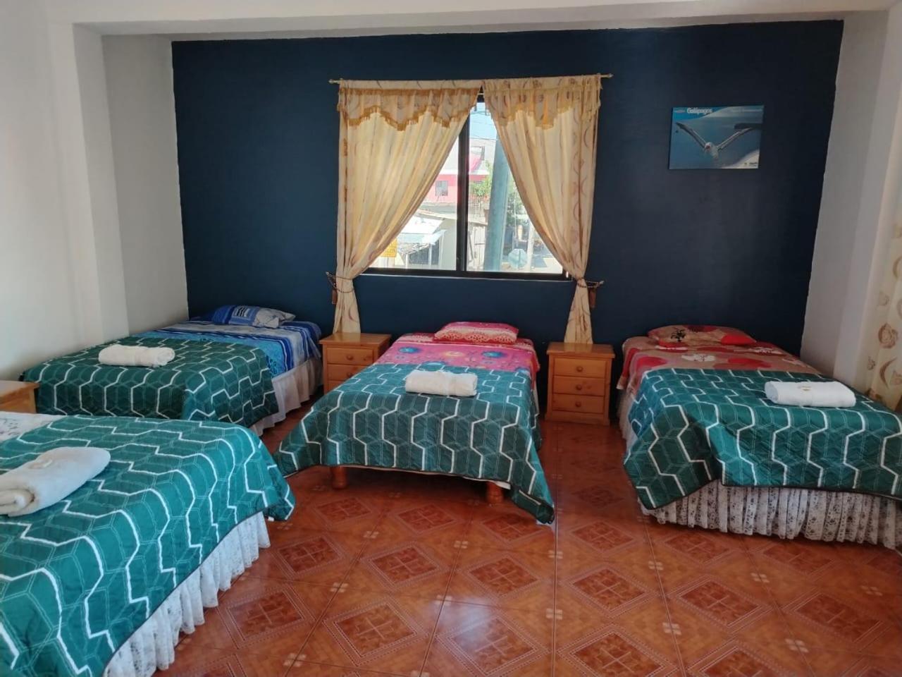 Casa De Celeste Puerto Baquerizo Moreno Luaran gambar
